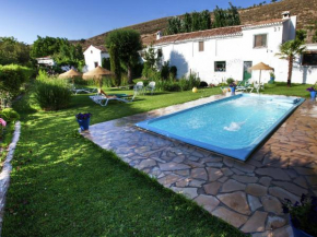 Cozy Cottage in El Padul with Swimming Pool, Padul